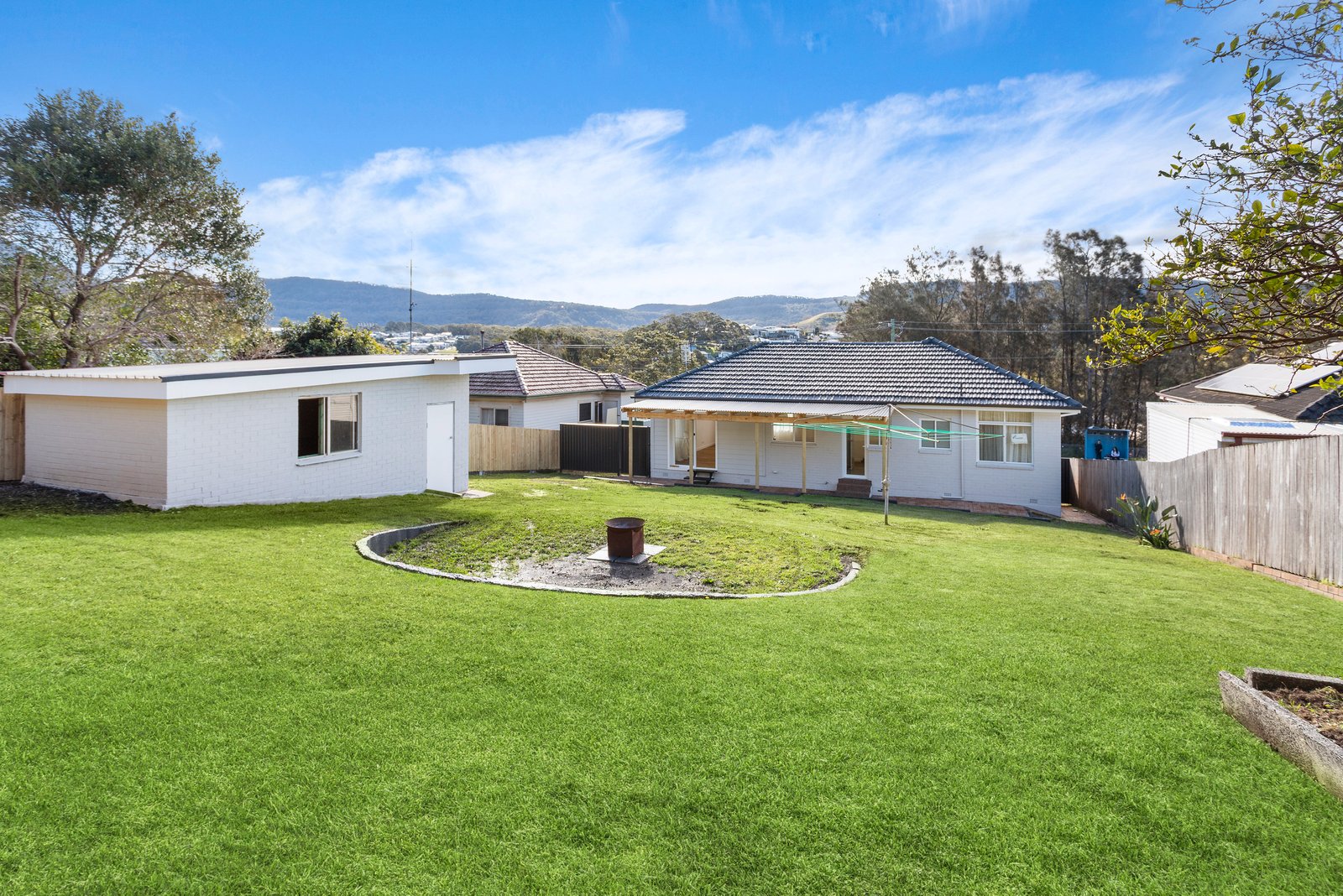 31 Gibsons Road FIGTREE 8
