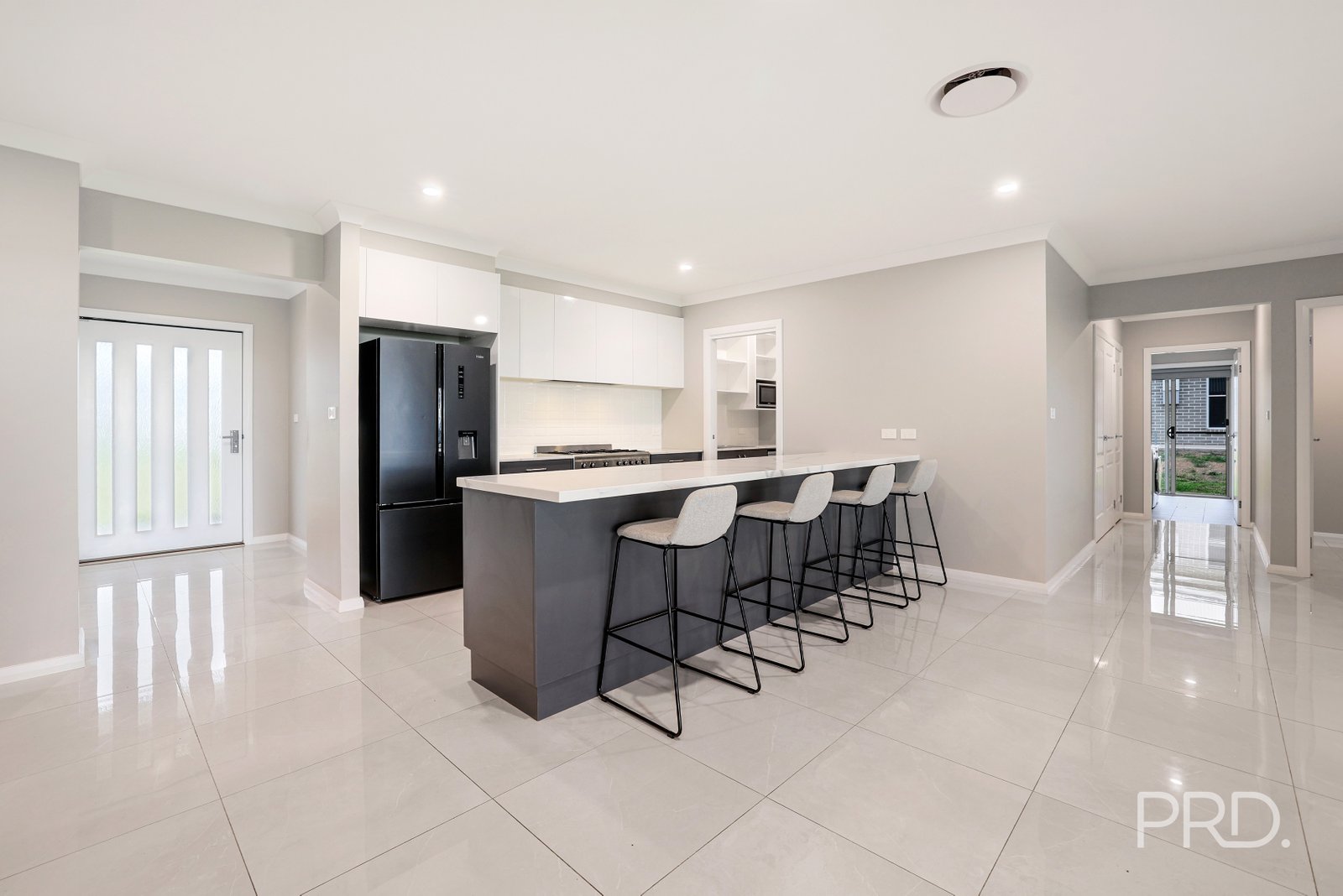 31 Glenmore Drive TAMWORTH 4