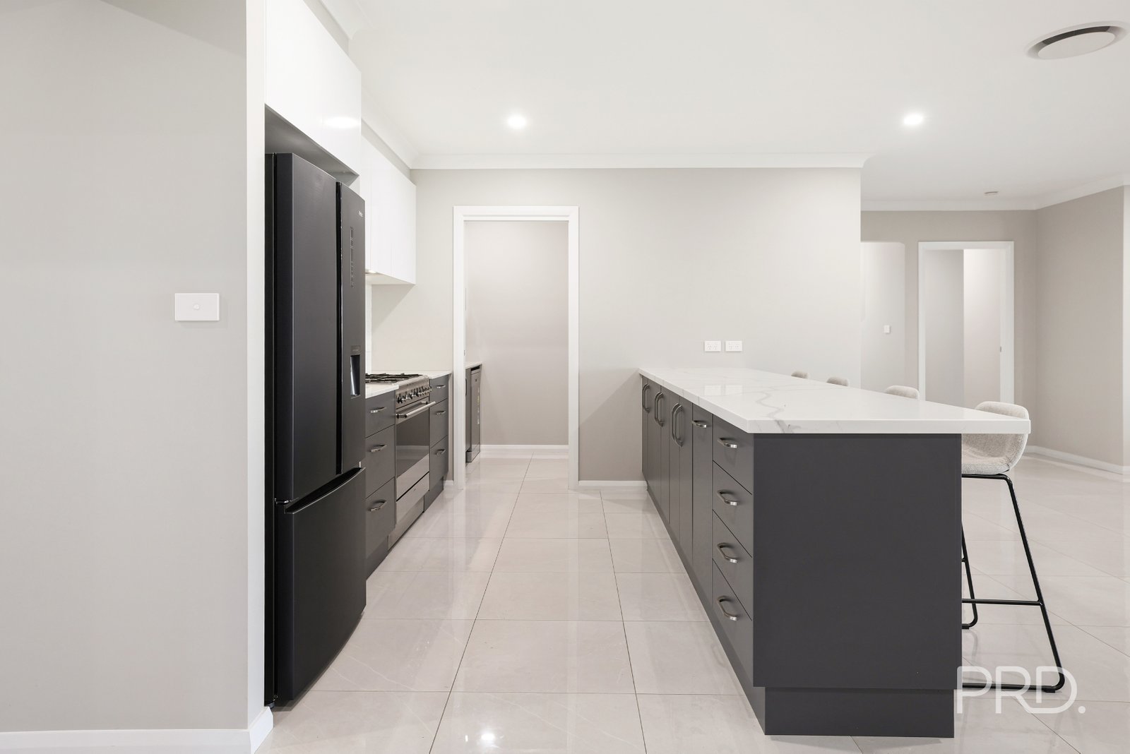 31 Glenmore Drive TAMWORTH 7