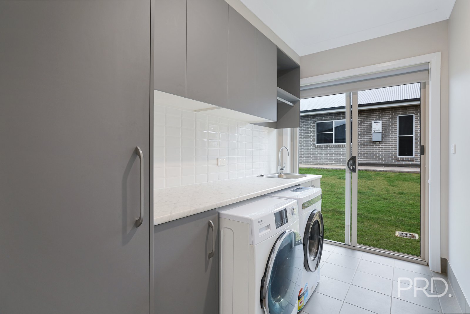 31 Glenmore Drive TAMWORTH 26