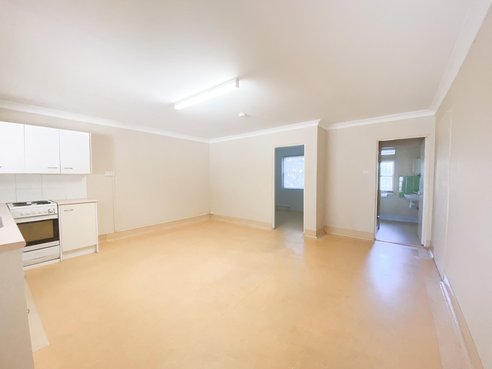 3/1 Government Road SHOAL BAY 4