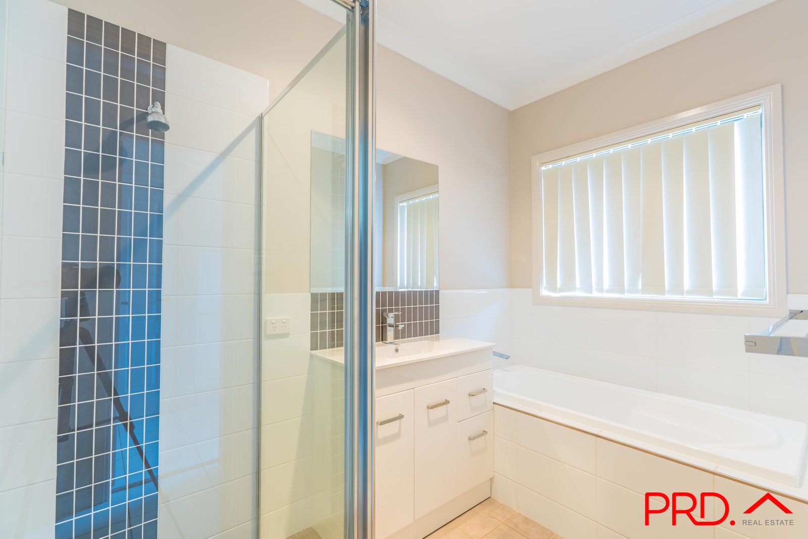 31 Grand Meadows Drive TAMWORTH 14