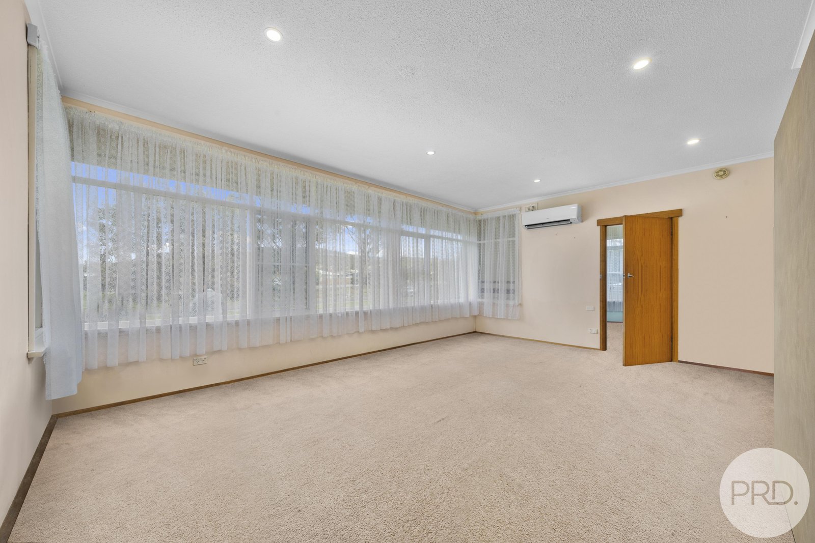 31 Grange Road East  ROKEBY 3