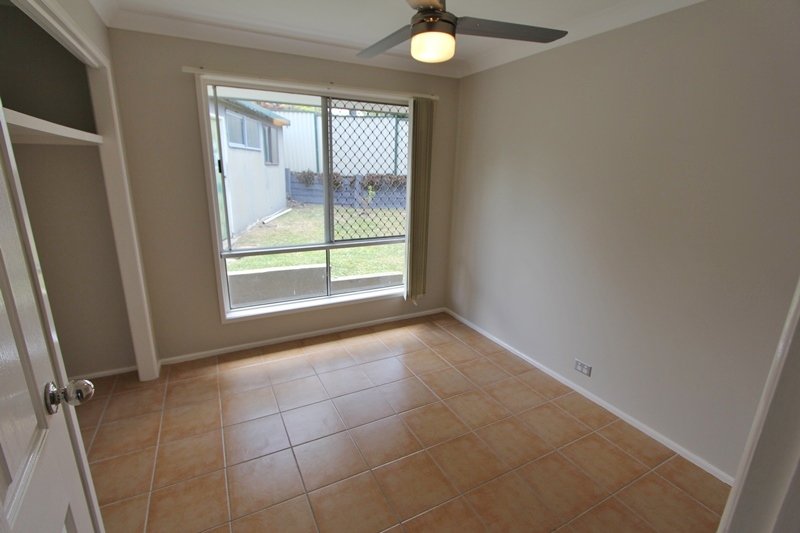 31 Guthrie Parade CARRARA 7