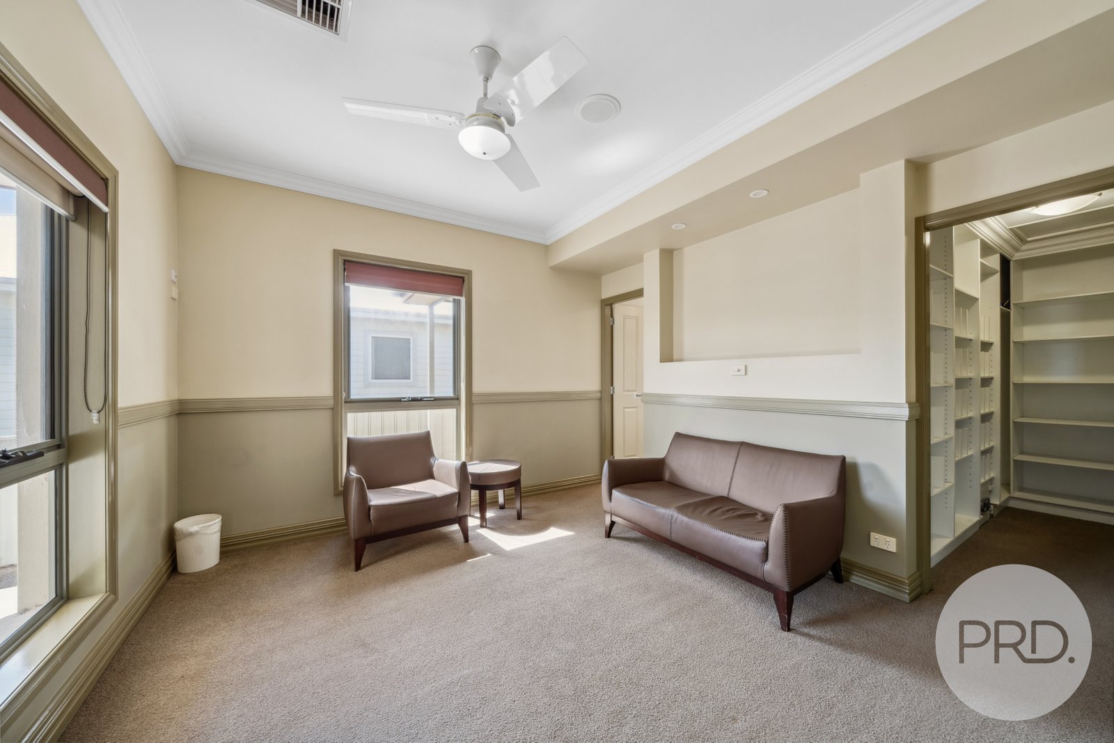 31 Hardy Avenue WAGGA WAGGA 8