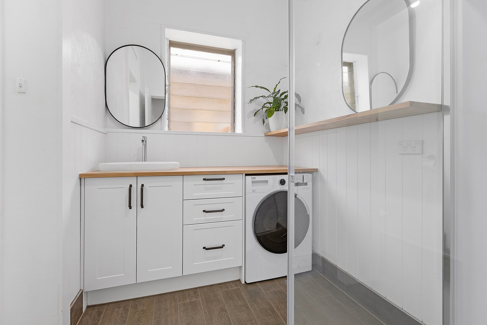 Gallery: 3/1 Harney St