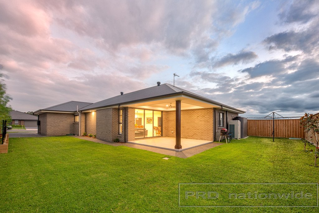 31 Harvest Boulevard CHISHOLM 3