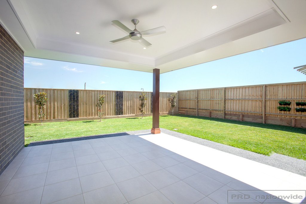 31 Harvest Boulevard CHISHOLM 11