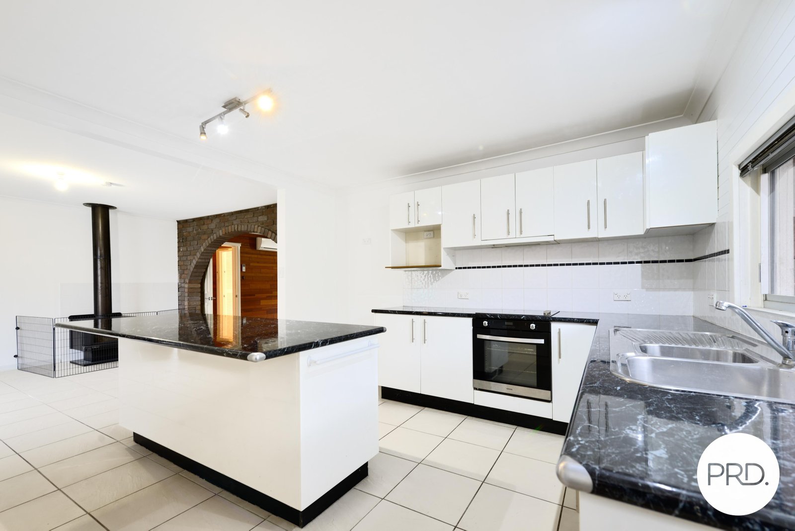 31 Hobart Road NEW NORFOLK 12