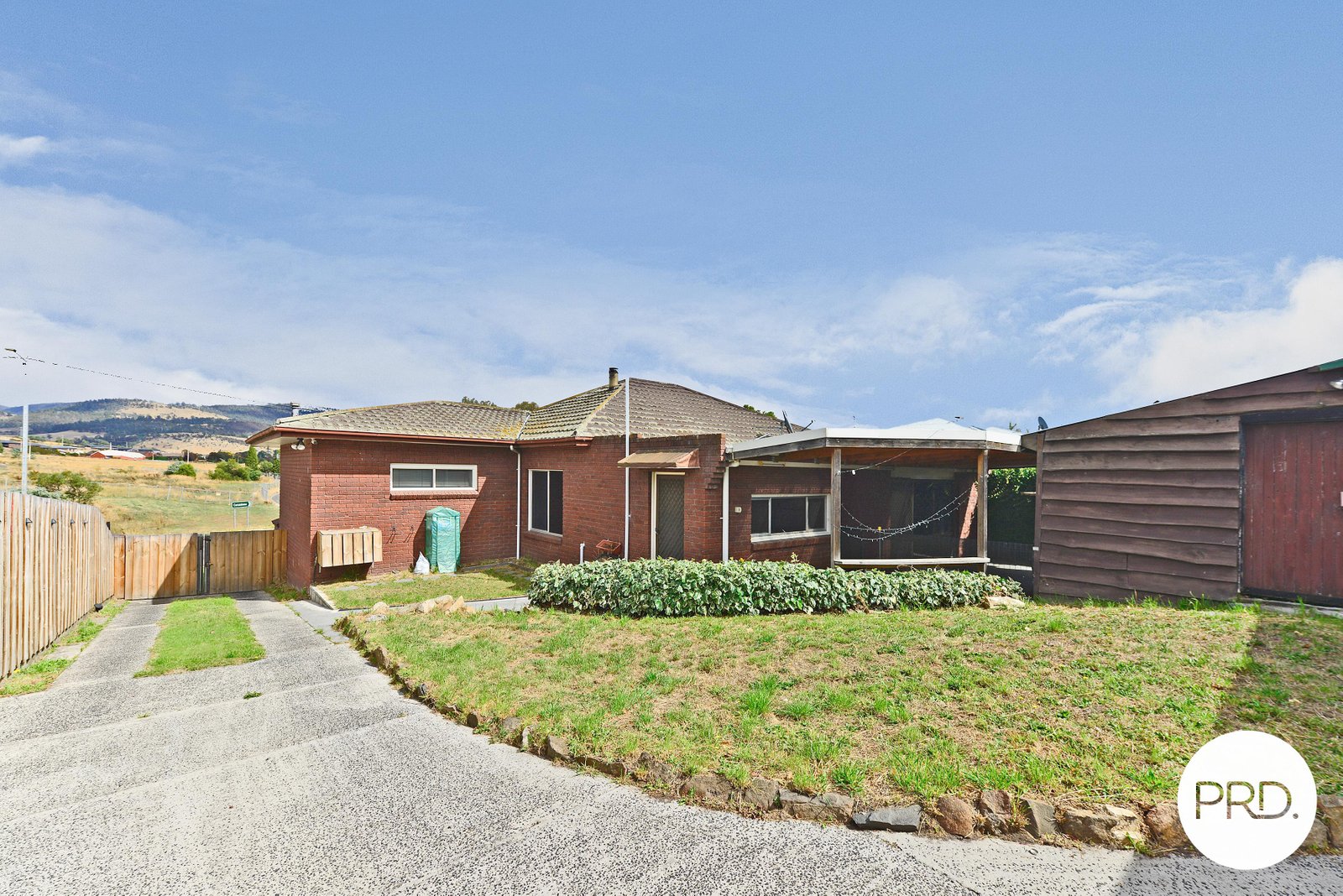 31 Hobart Road NEW NORFOLK 27