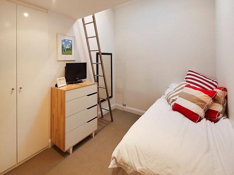 Gallery: 31 Iffla Street