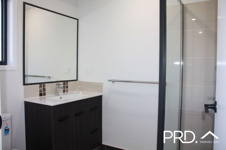 31 Imperial Circuit ELI WATERS 12