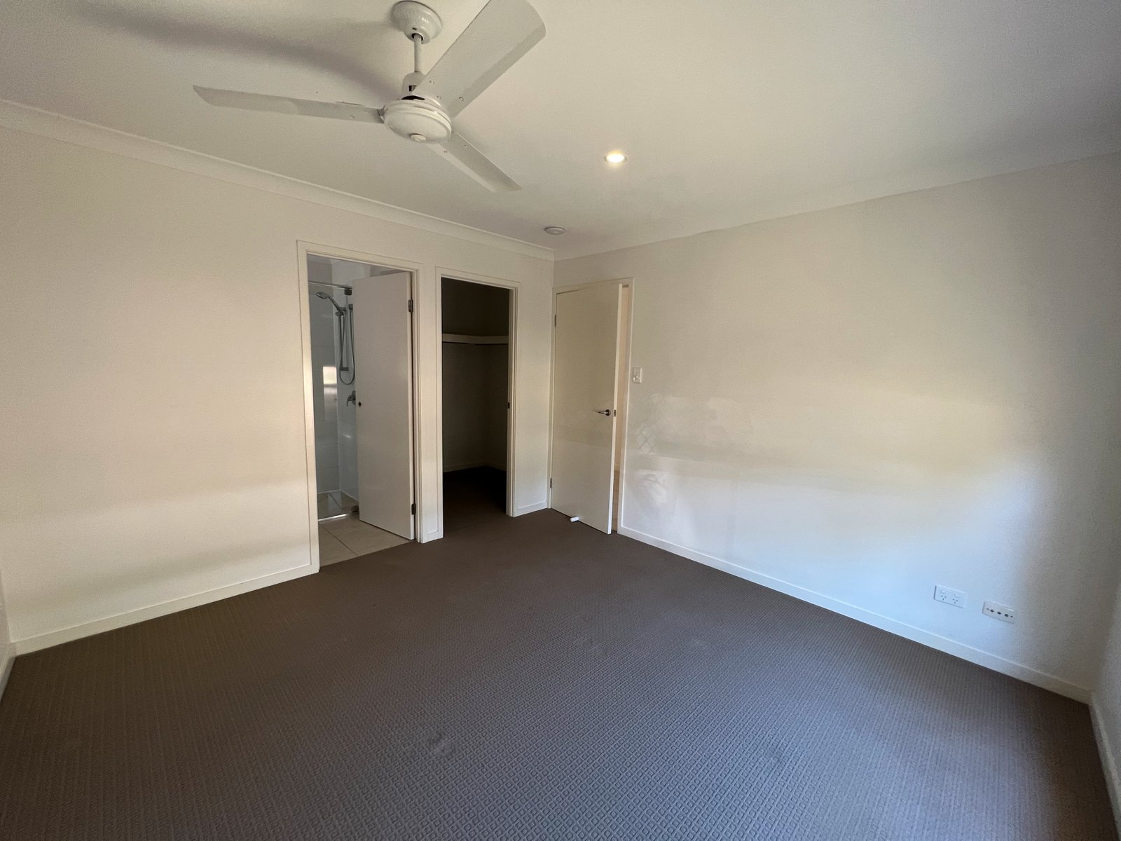 31 Iris Road KIRKWOOD 13