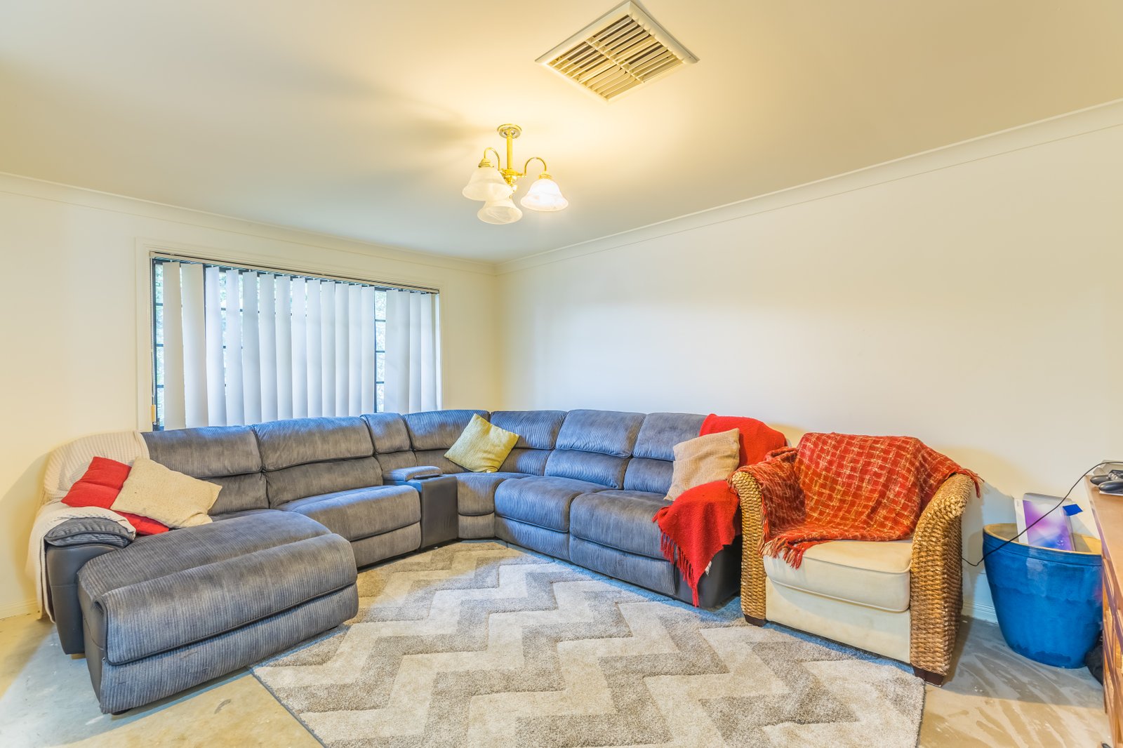 31 Janelle Street TAMWORTH 4