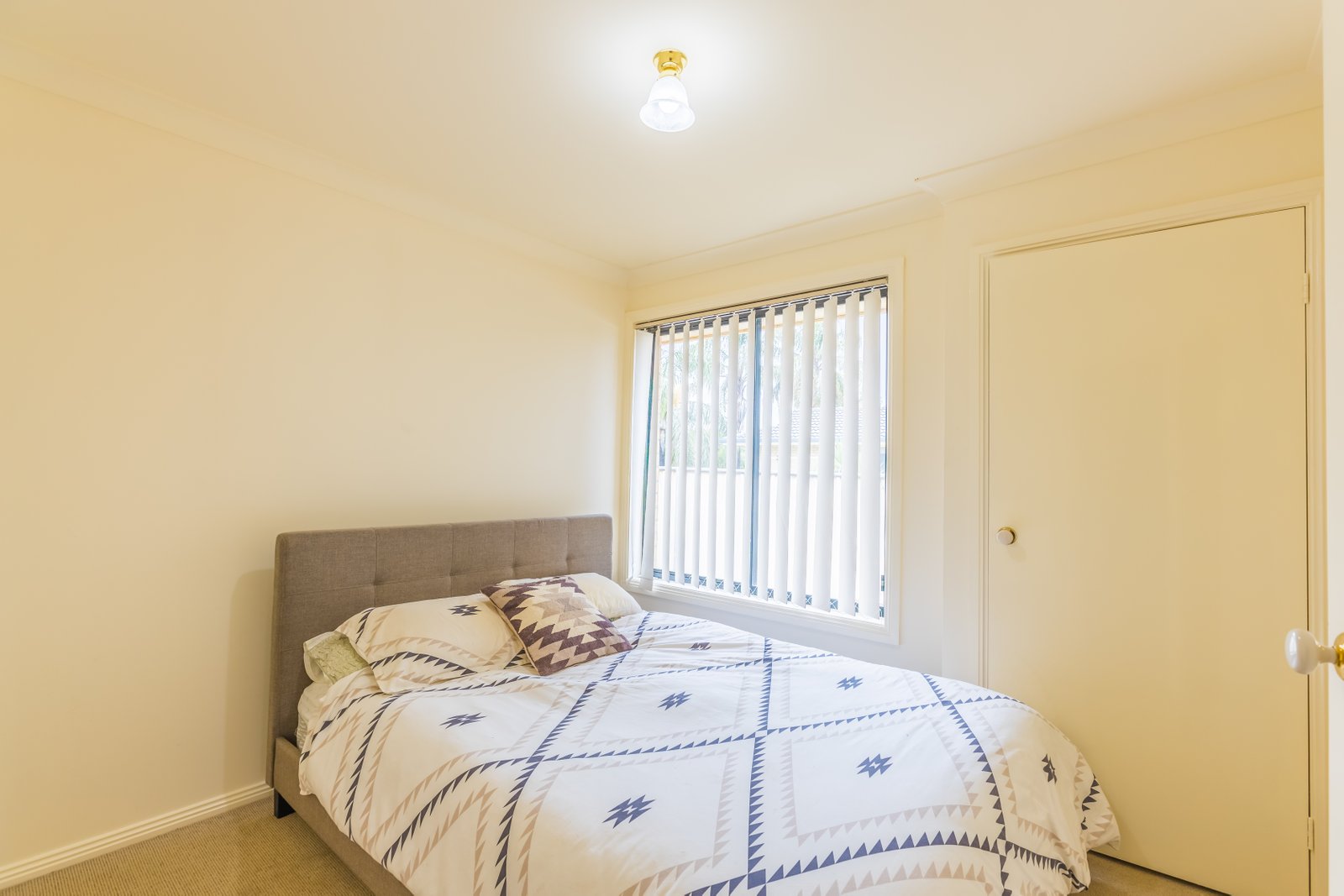 31 Janelle Street TAMWORTH 17