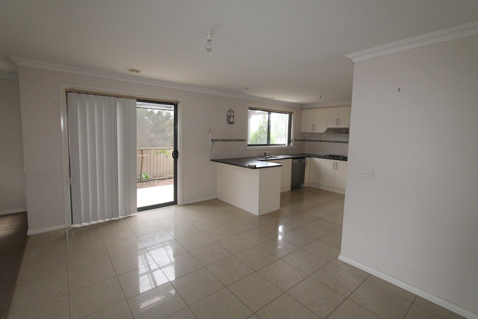 31 Josephine Way SEBASTOPOL 3