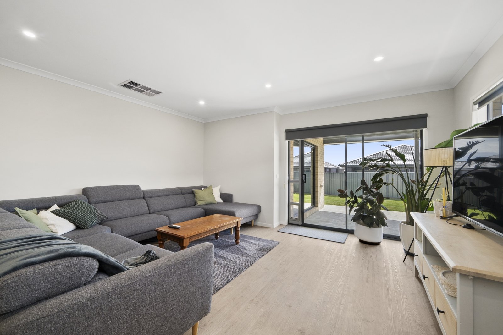 Gallery: 31 Kalamata Avenue