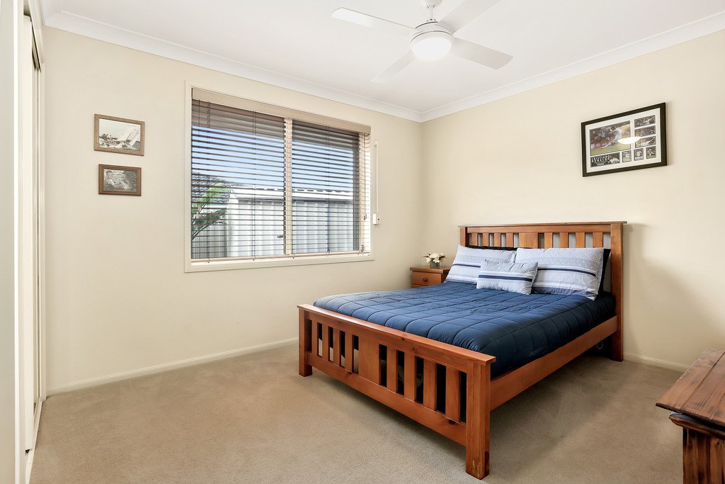 31 Karriewood Circuit HORSLEY 9