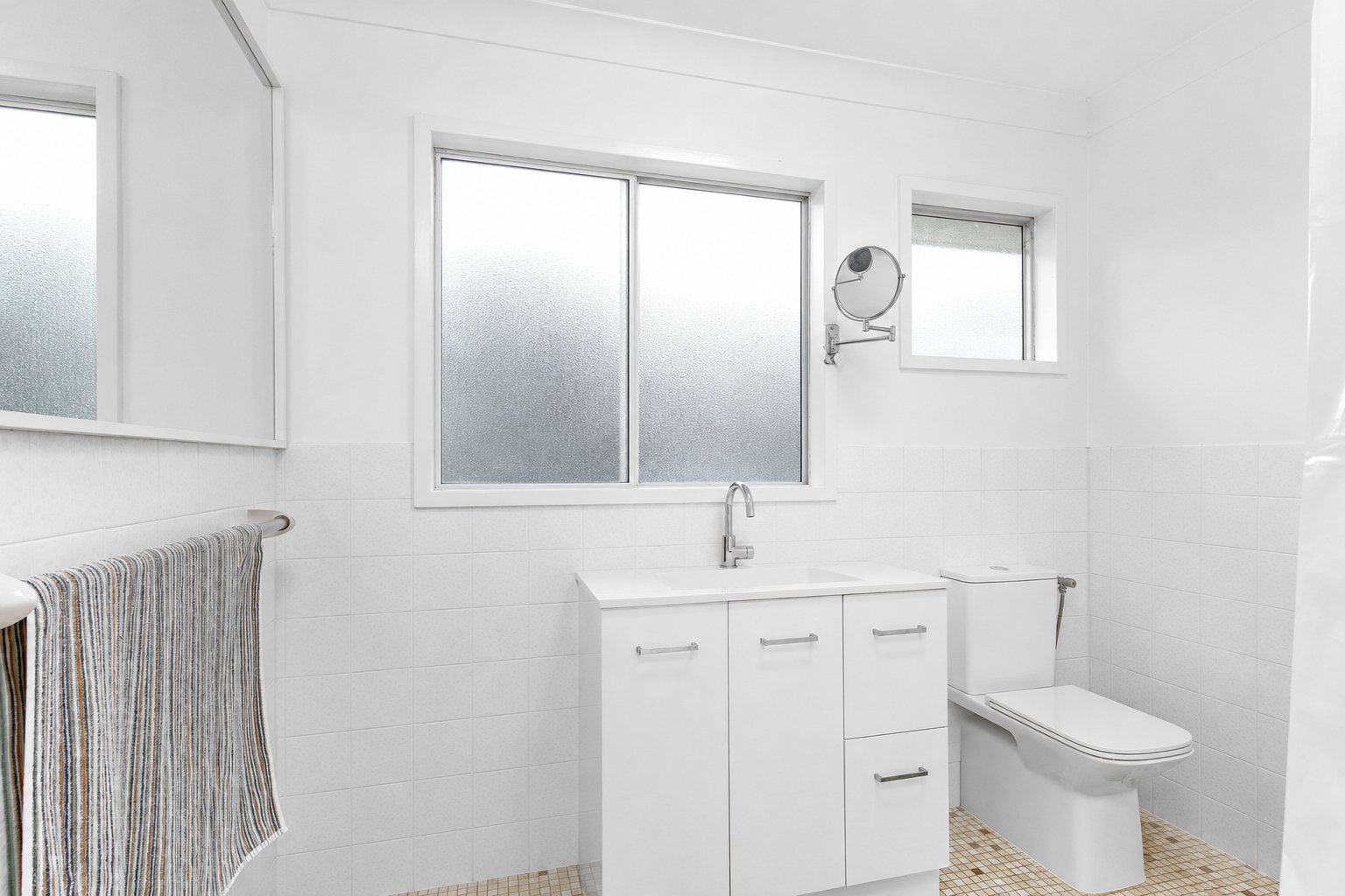 31 Kent Gardens SOLDIERS POINT 8