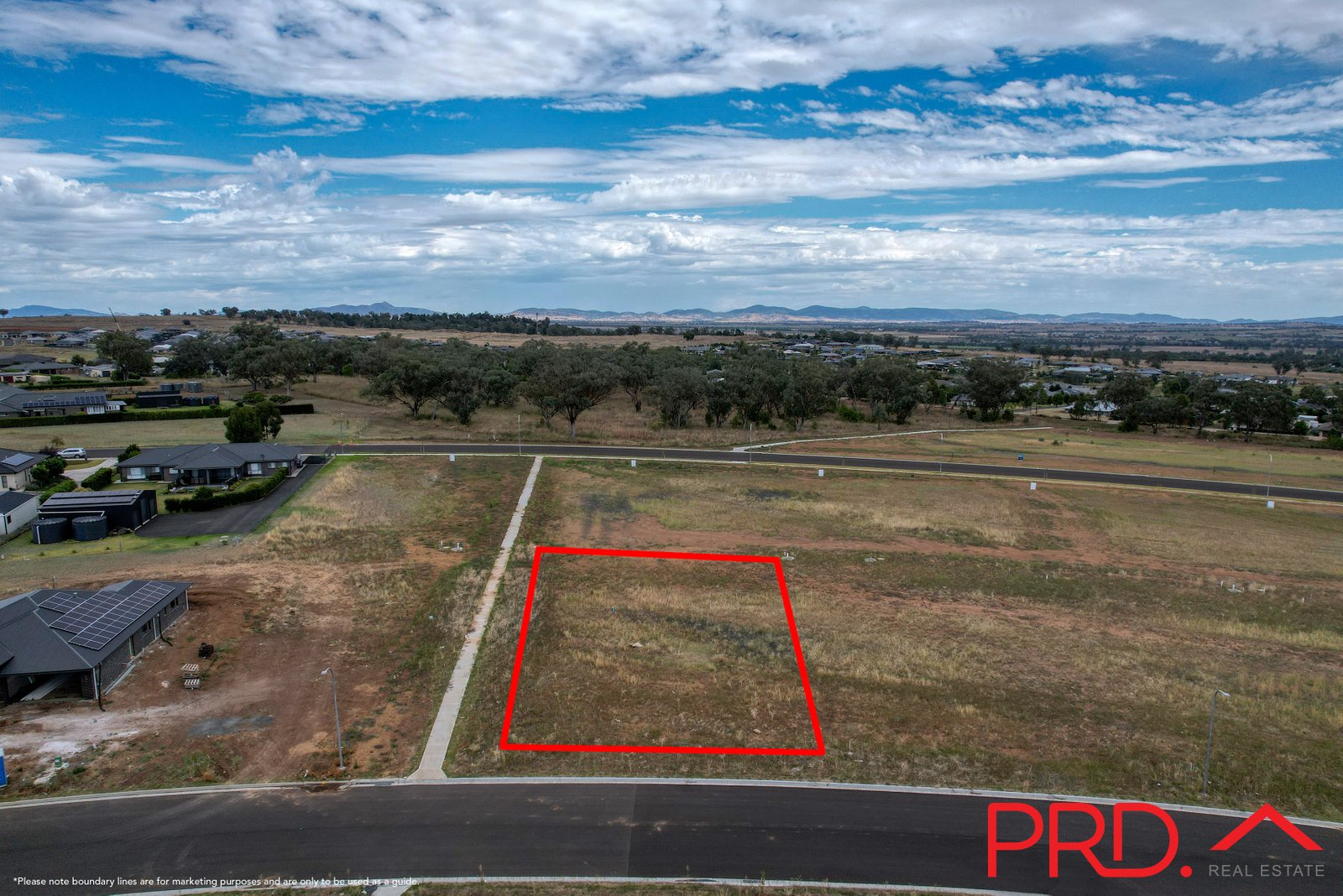 31 Kestral Street TAMWORTH 4