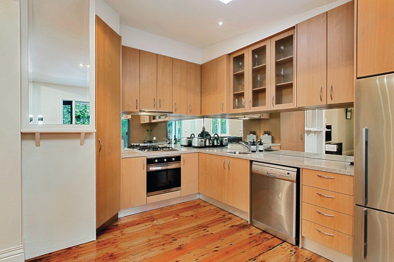 Real Estate and Property in 31 Kingsley Street, Elwood, VIC