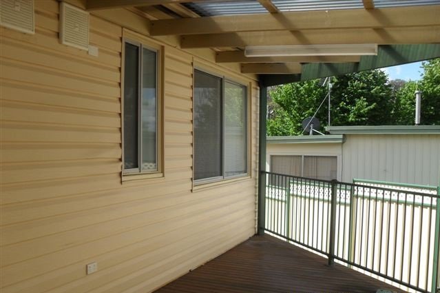 31 Kinred Street TUMUT 2