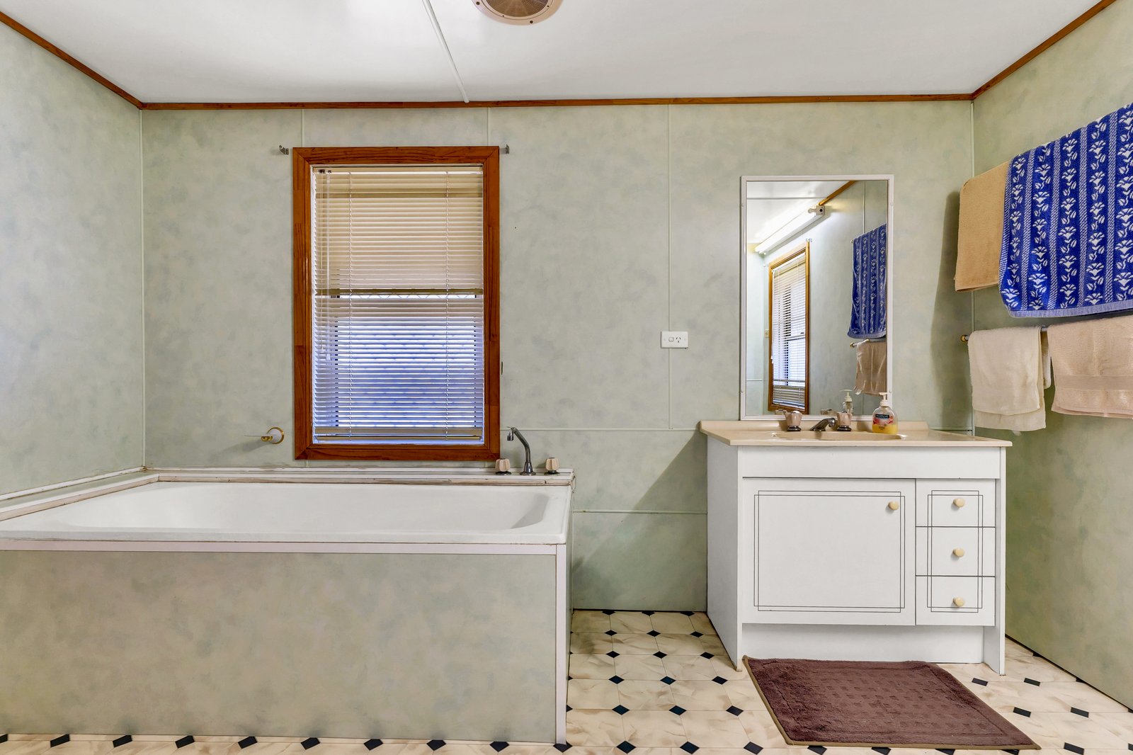 31 Larkin Street KYOGLE 18