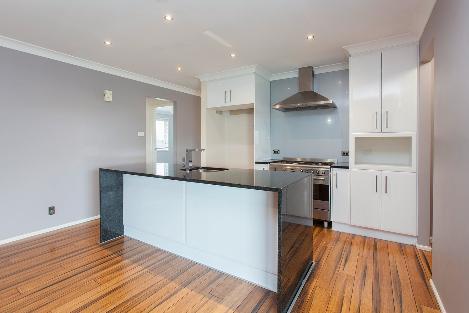 31 Lemonwood Circuit THORNTON 8