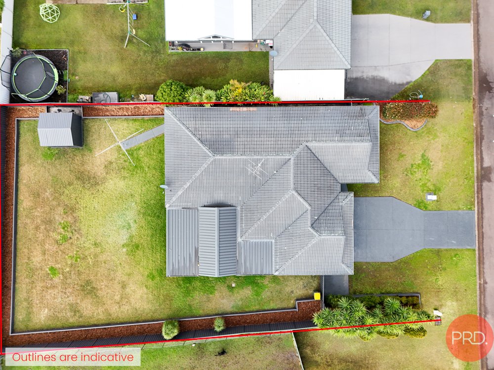 31 Lemonwood Circuit THORNTON 4