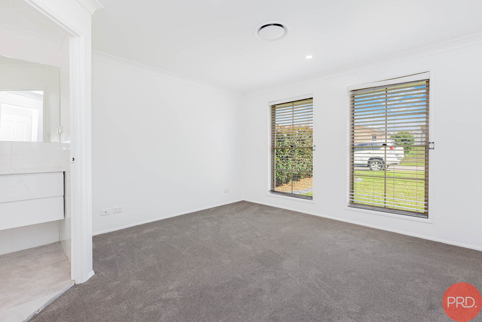 31 Lemonwood Circuit THORNTON 22