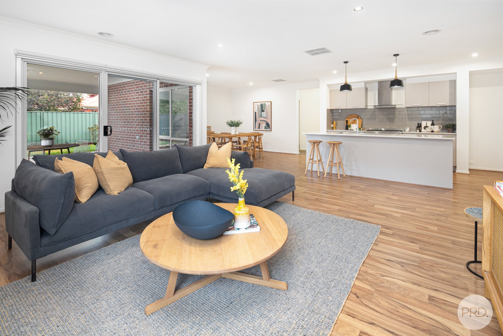 31 Limetree Way LAKE GARDENS 3