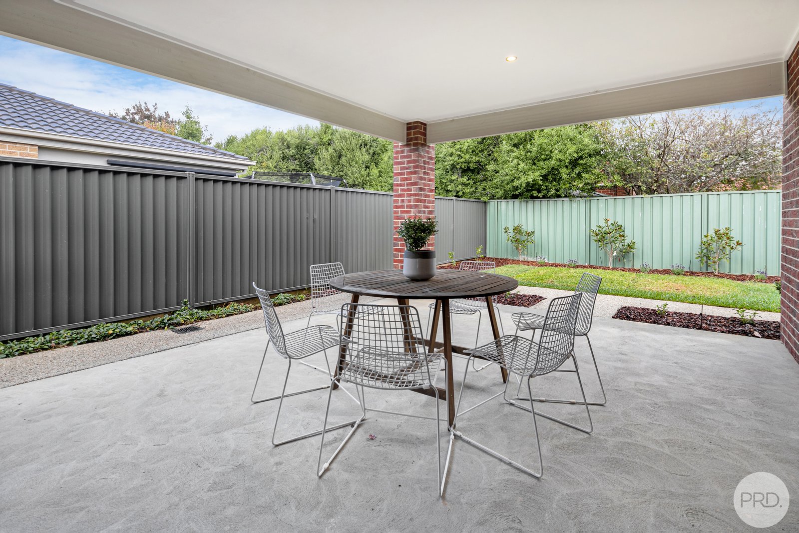 31 Limetree Way LAKE GARDENS 19