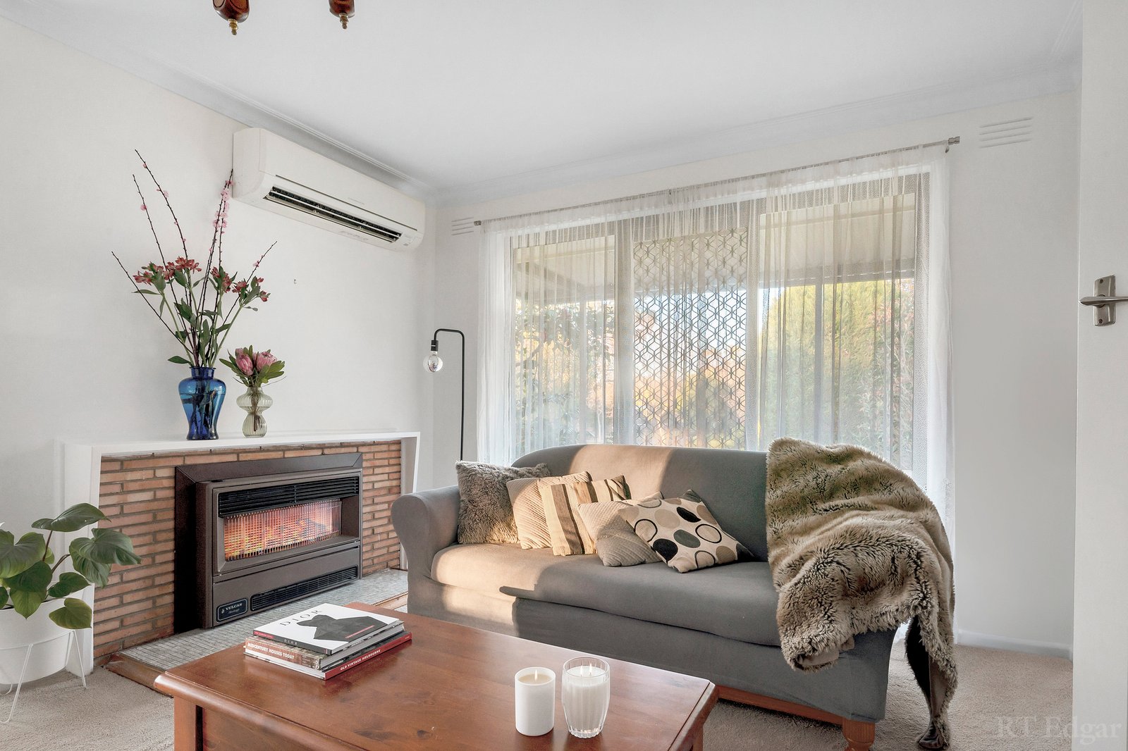 Real Estate and Property in 31 Lincoln Avenue, Mont Albert North, VIC