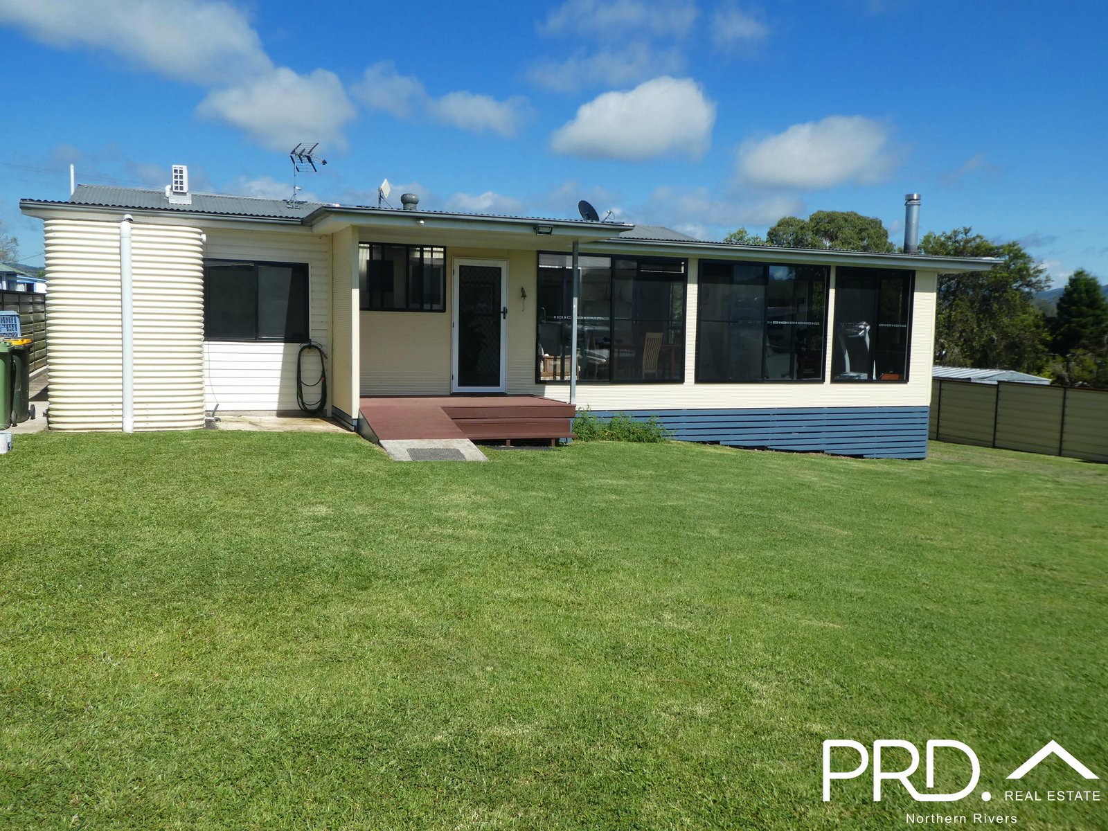 31 Lindsay Street WOODENBONG 19