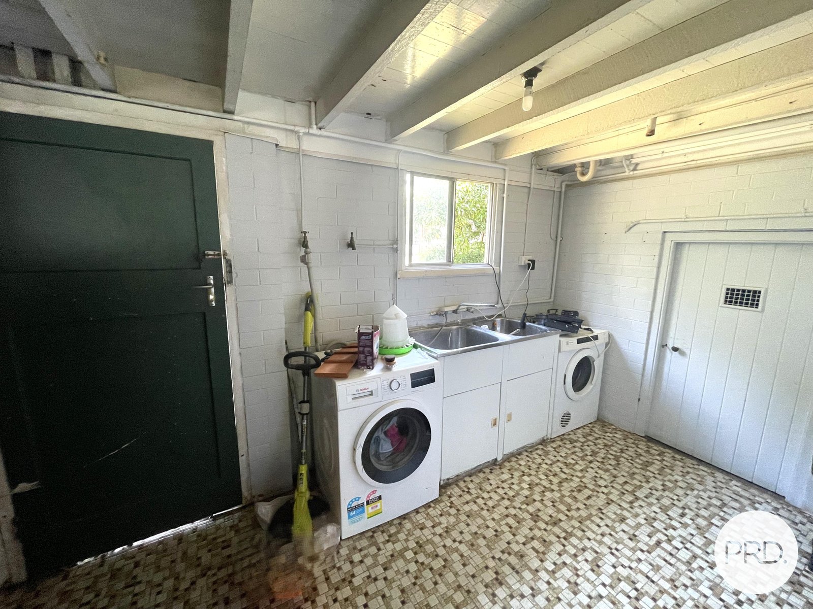 31 Lloyd George Street EASTERN HEIGHTS 10