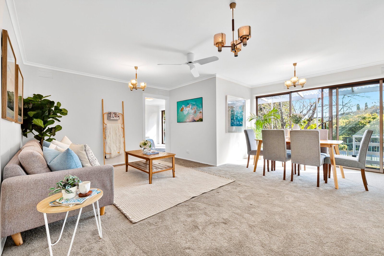 Gallery: 31 Lynden Grove