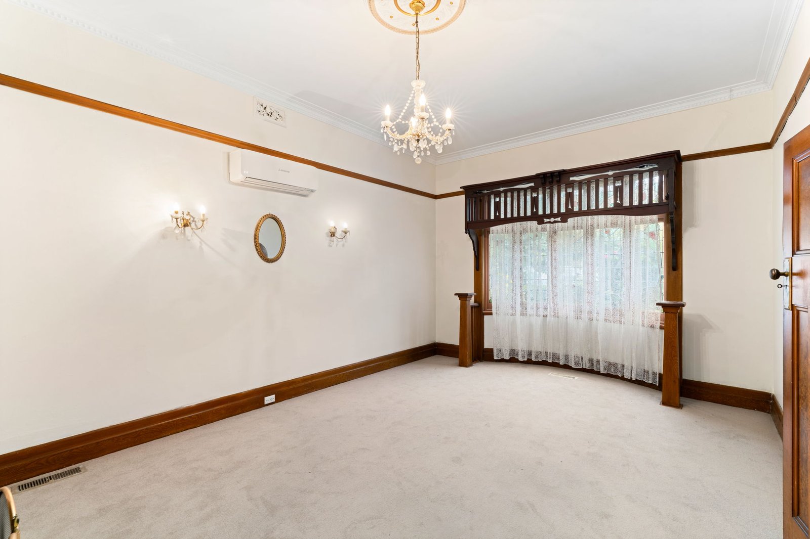 Gallery: 31 MacKay Street