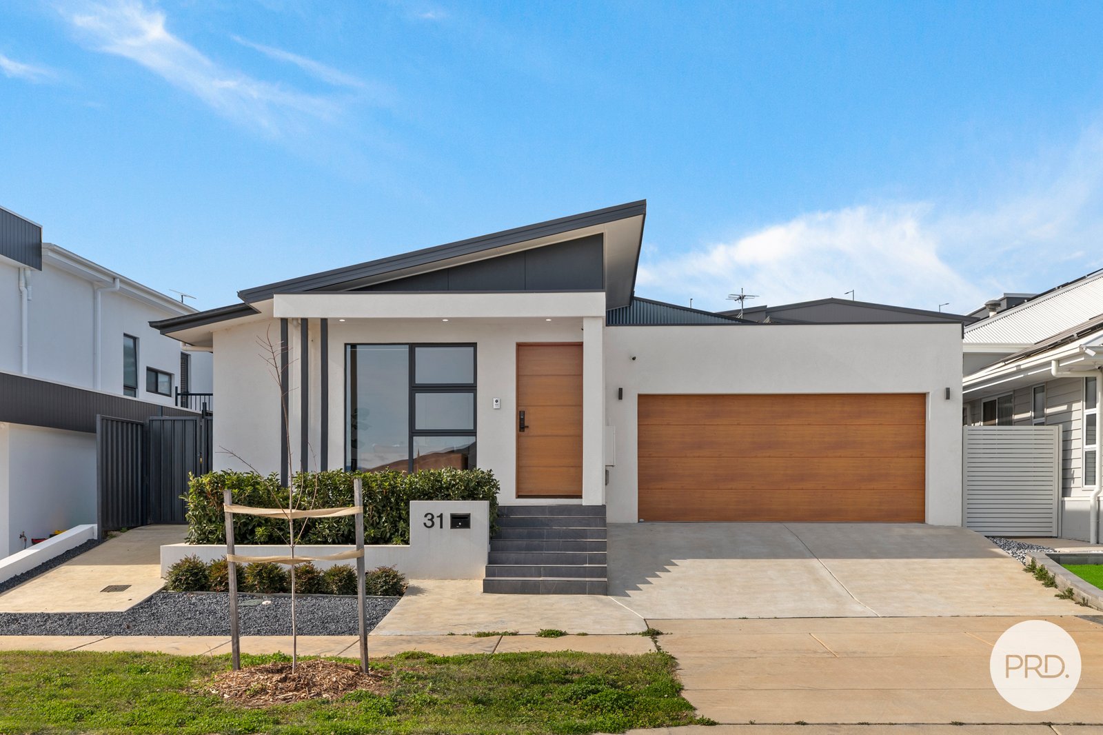 31 Mari Funaki Street WHITLAM 1