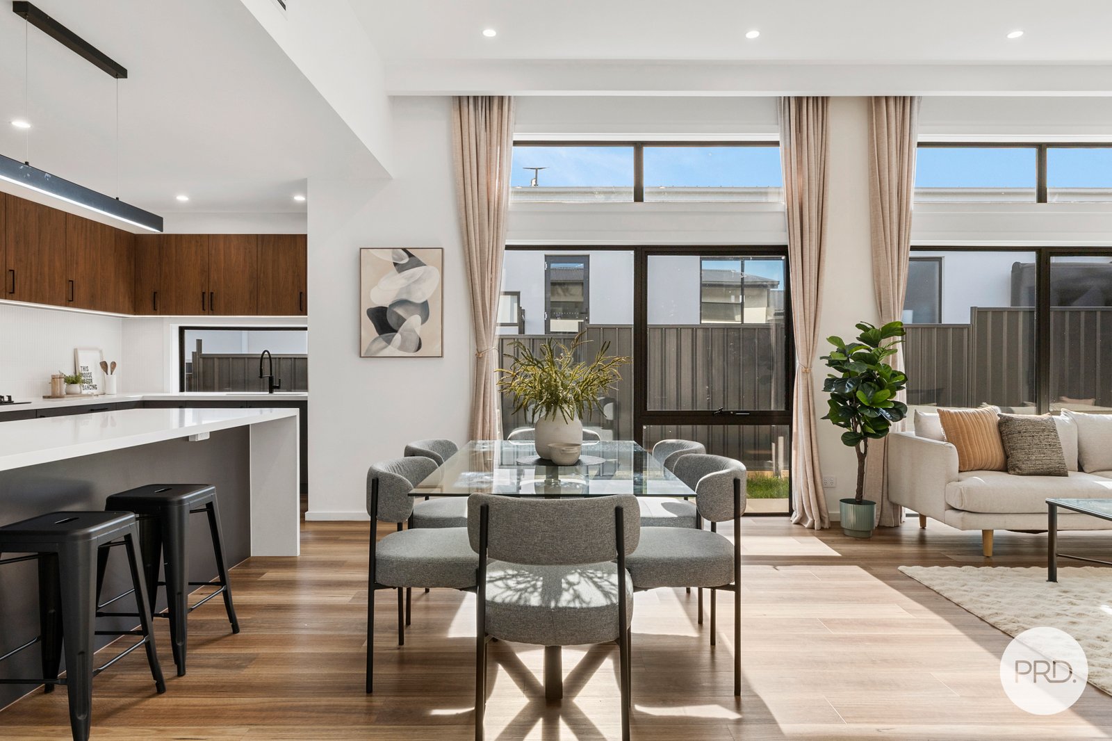 31 Mari Funaki Street WHITLAM 8