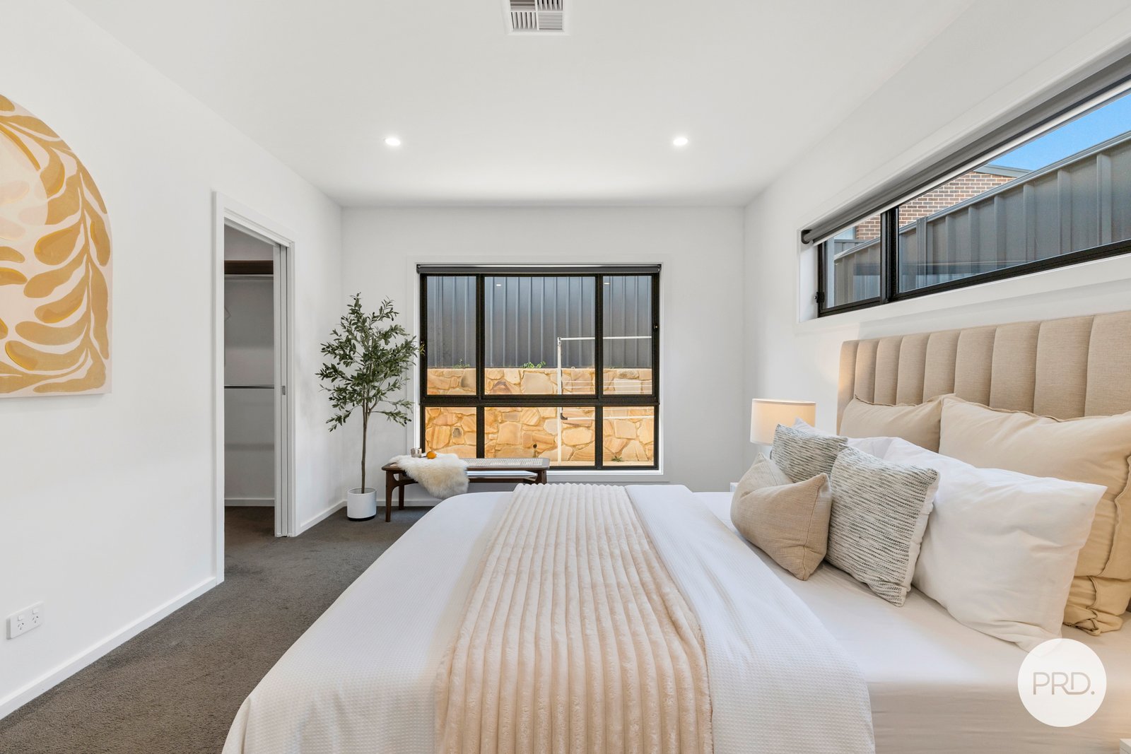 31 Mari Funaki Street WHITLAM 13