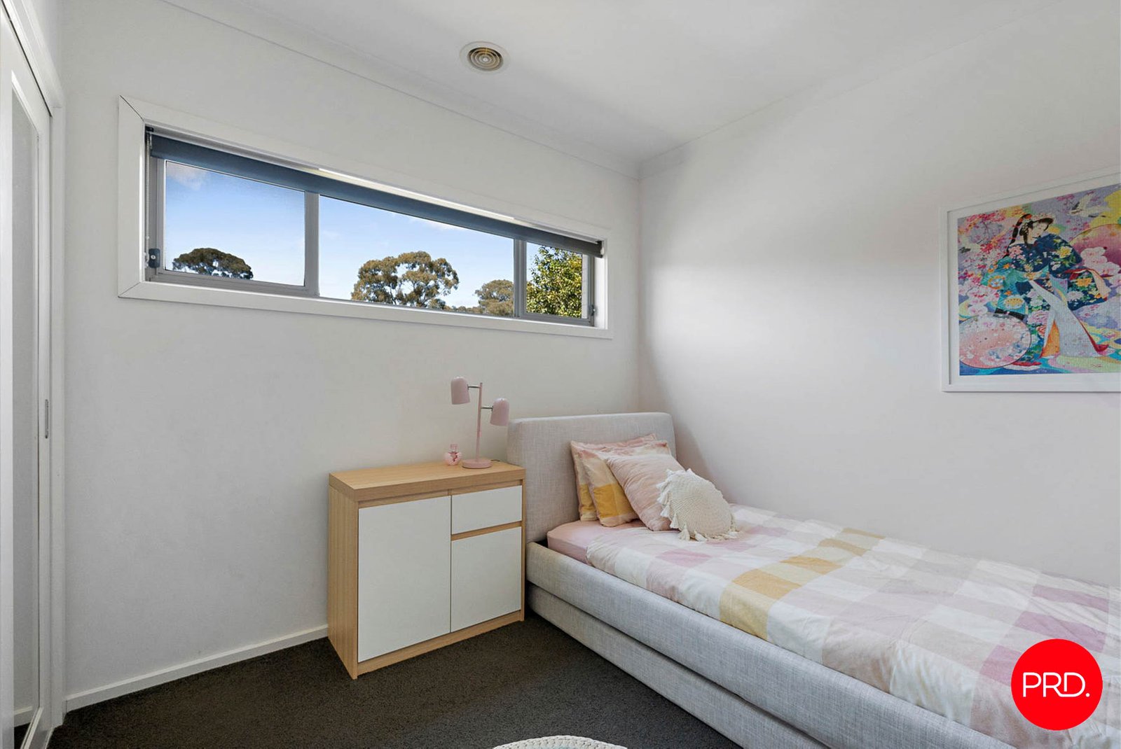 31 Marnie Road KENNINGTON 10