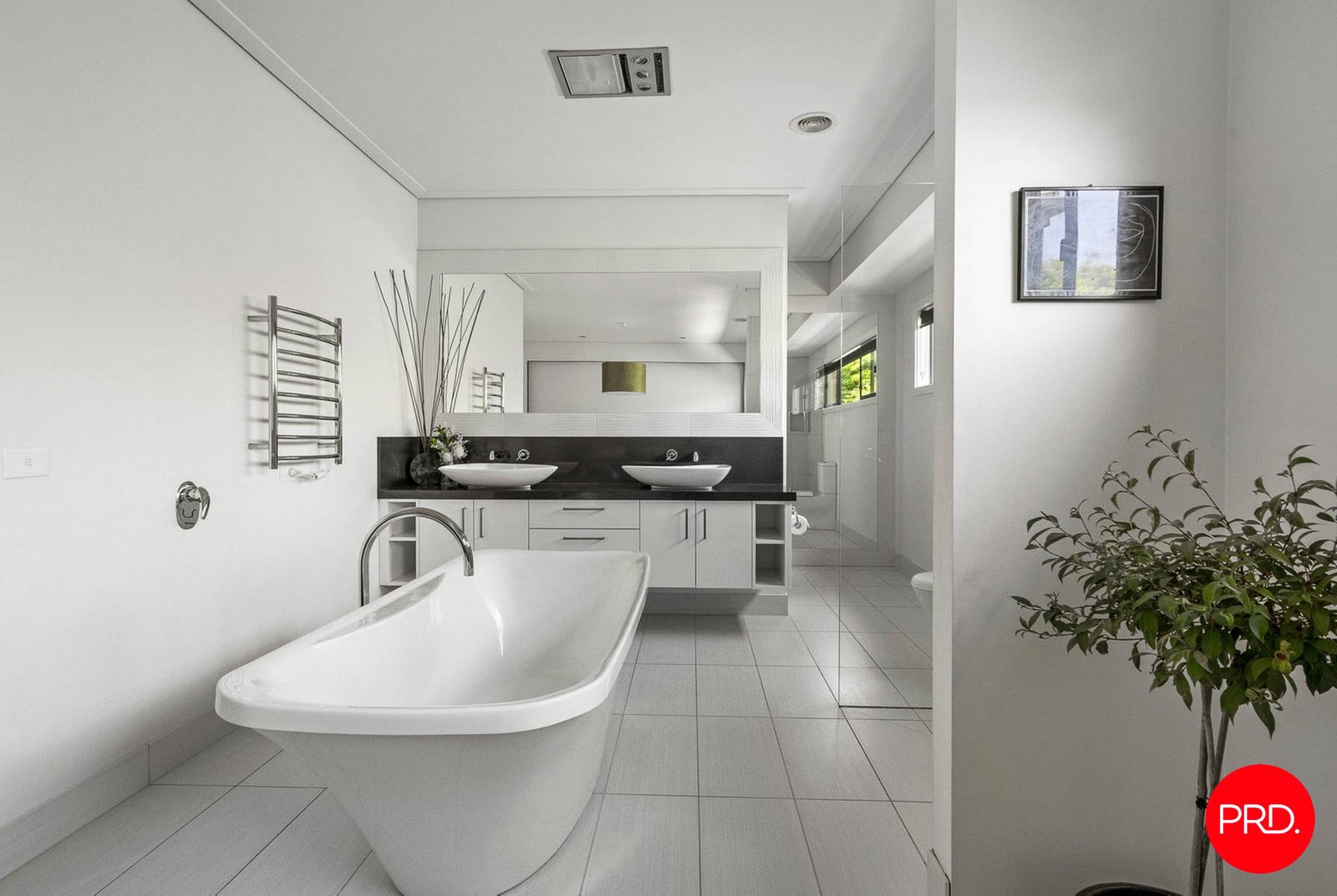 31 Marnie Road KENNINGTON 12