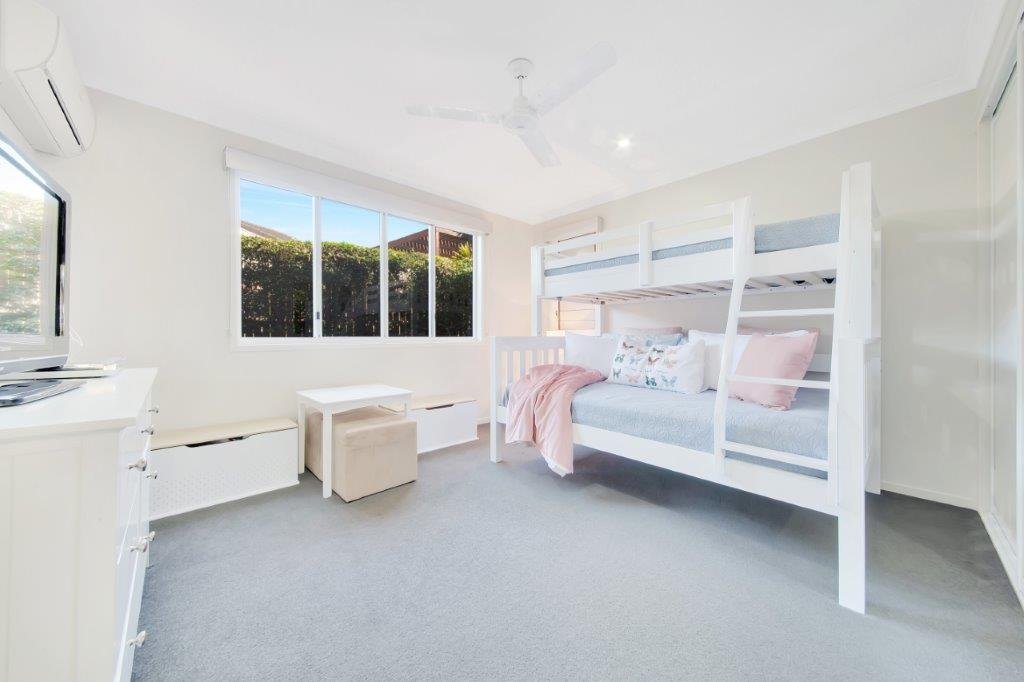 31 Mcleod St  BOYNE ISLAND 7