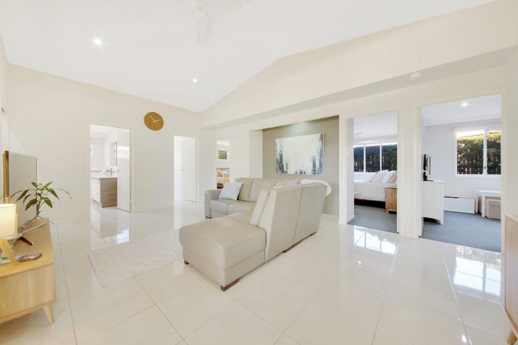 31 Mcleod St  BOYNE ISLAND 11