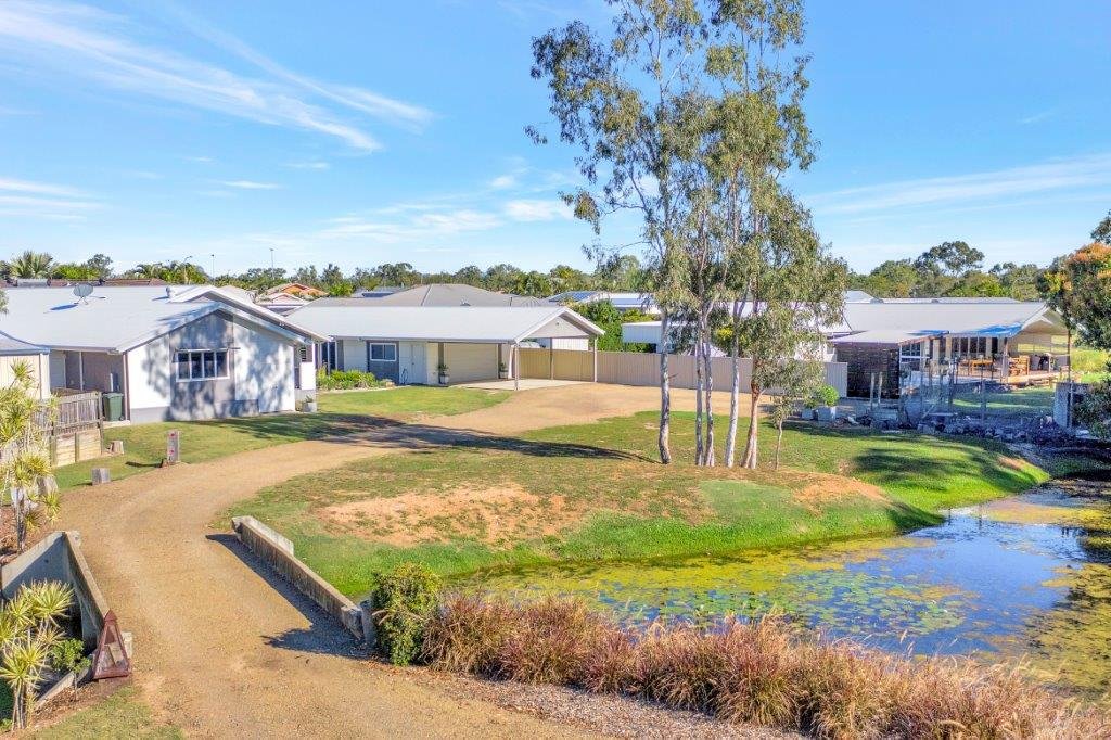 31 Mcleod St  BOYNE ISLAND 25