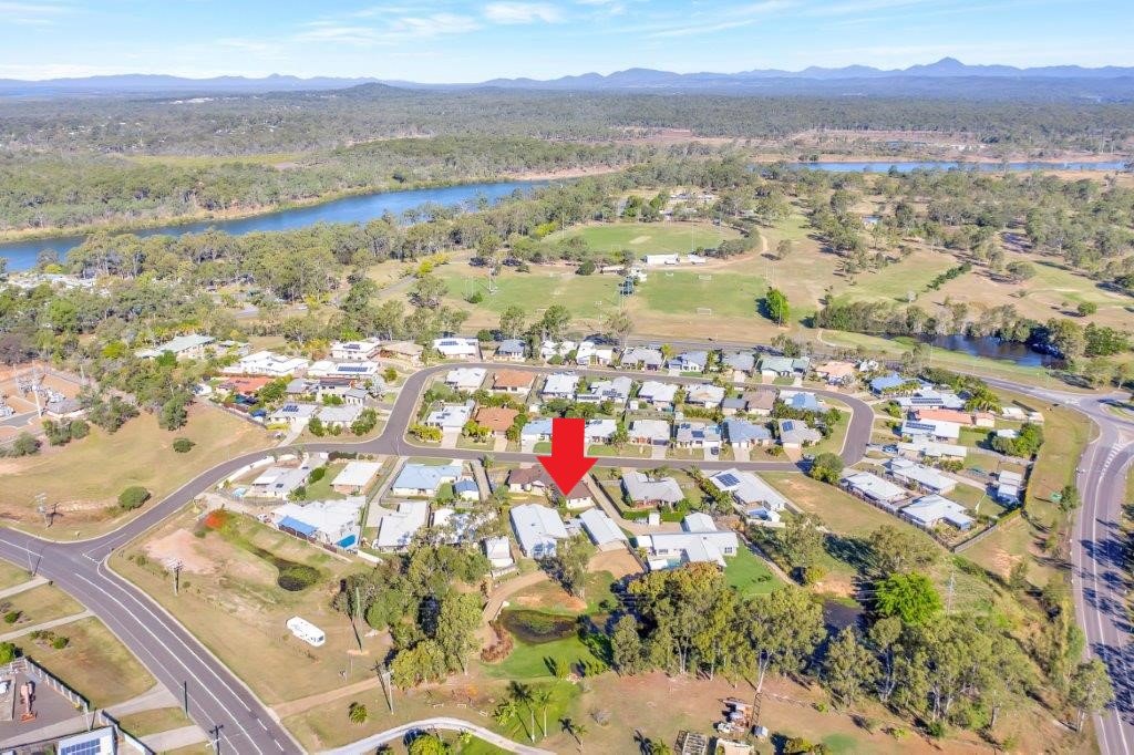 31 Mcleod St  BOYNE ISLAND 28