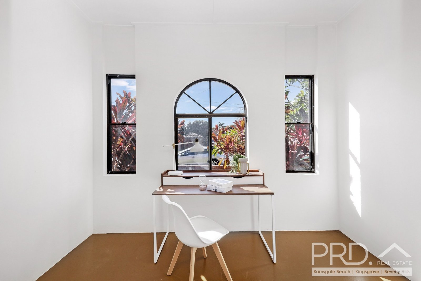 31 Melvin Street BEVERLY HILLS 5