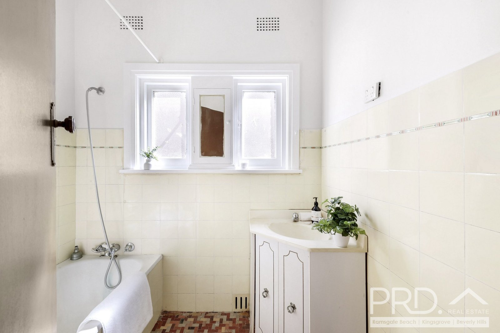 31 Melvin Street BEVERLY HILLS 8