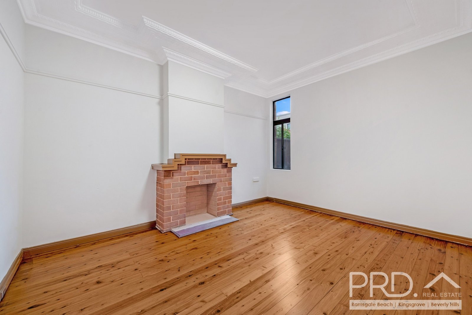 31 Melvin Street BEVERLY HILLS 6