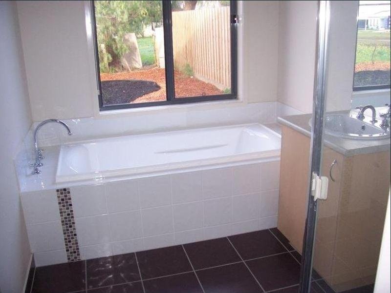 Gallery: 31 Michael Court